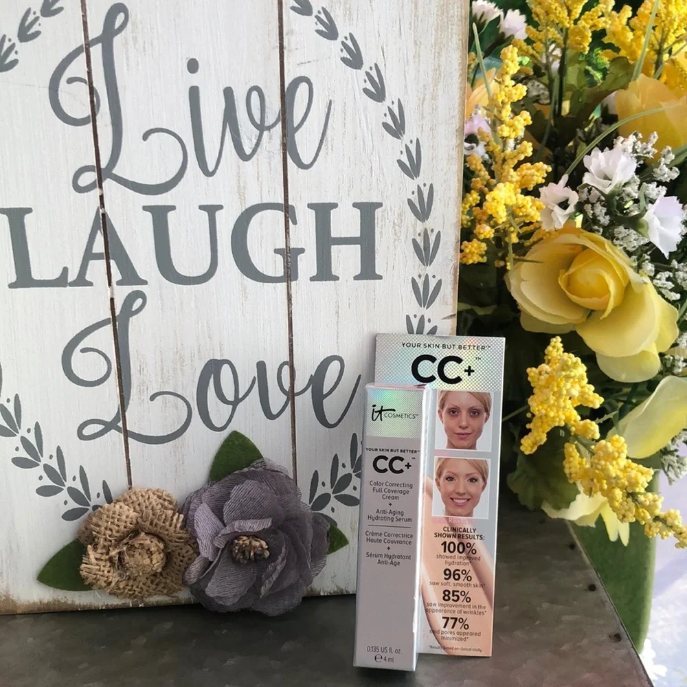 It Cosmetics CC+ Color Correcting Full Coverage Cream/NWT